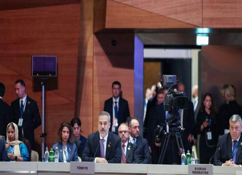 Dışişleri Bakanı Fidan, İsrail Cumhurbaşkanı Herzog’un konuşması sırasında salonu terk etti,,